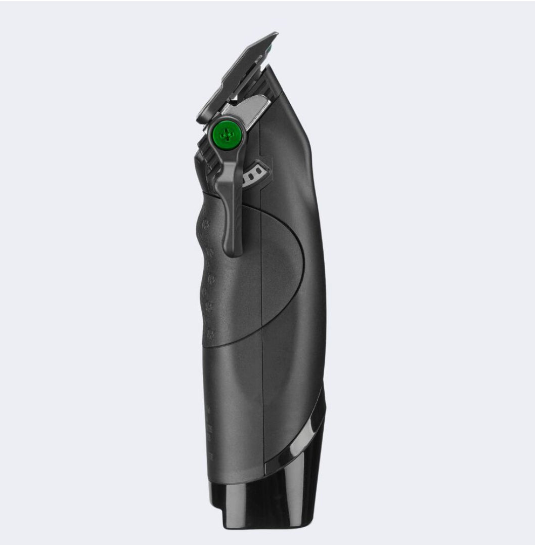 BaBylissPRO x Tomb45 Wireless Charging Clipper